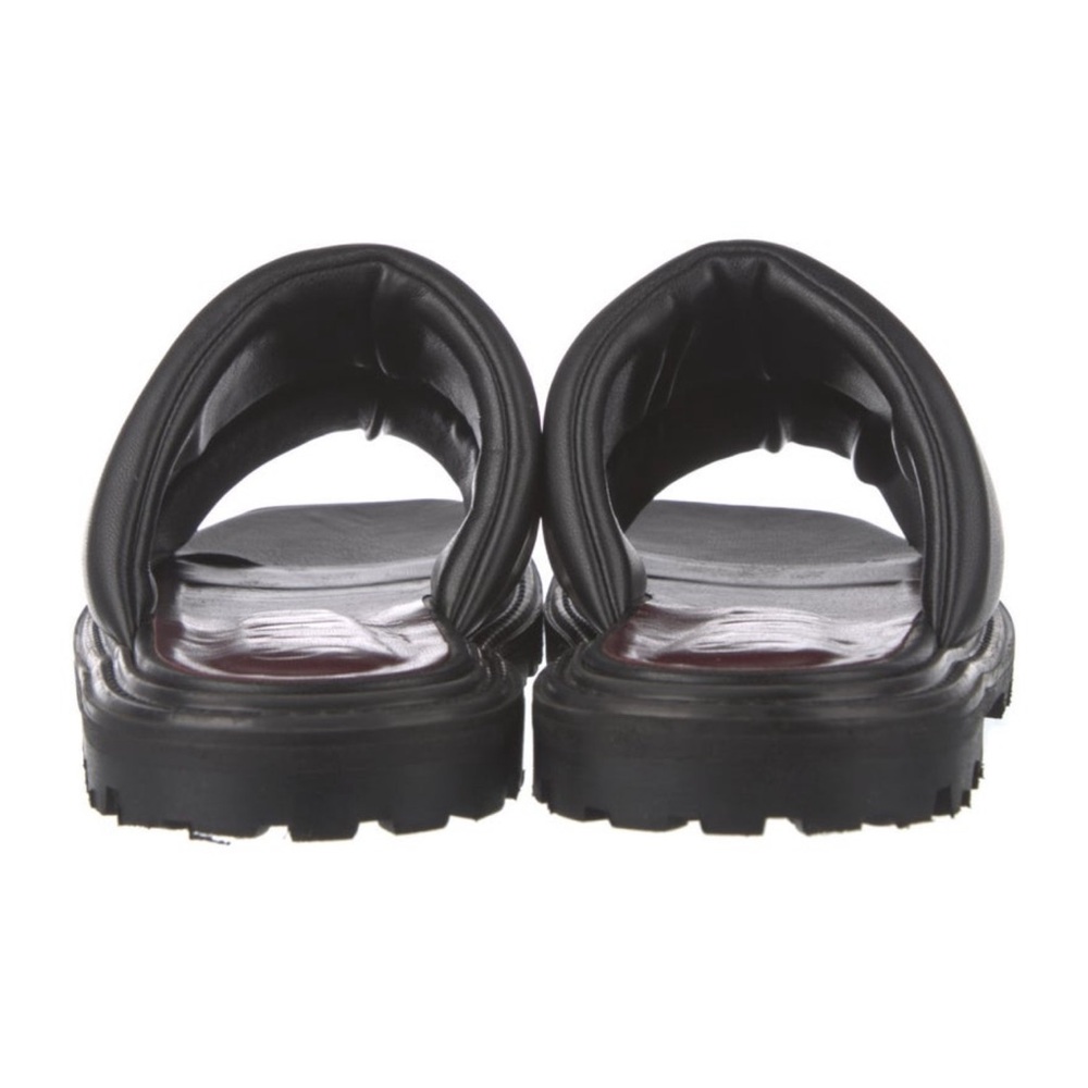 Staud Black Leather Slides
Women's Size: 11 IT41 - Picture 4 of 5